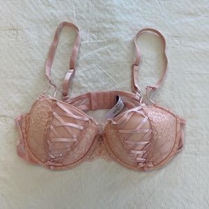 Adore me Balconette Bra34C